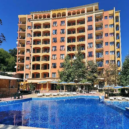 Lägenhetshotell Paradise Park Golden Sands