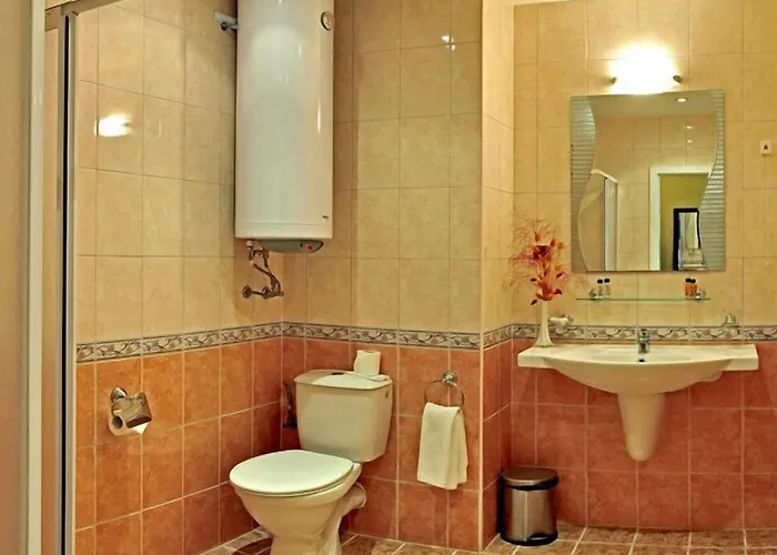 Paradise Park 3* Golden Sands