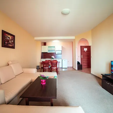 Hotel apartamentowy Paradise Park 3*