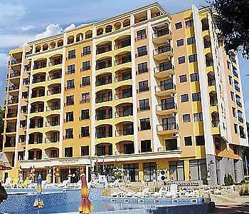 Paradise Park Aparthotel 3*