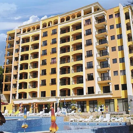 Paradise Park Golden Sands